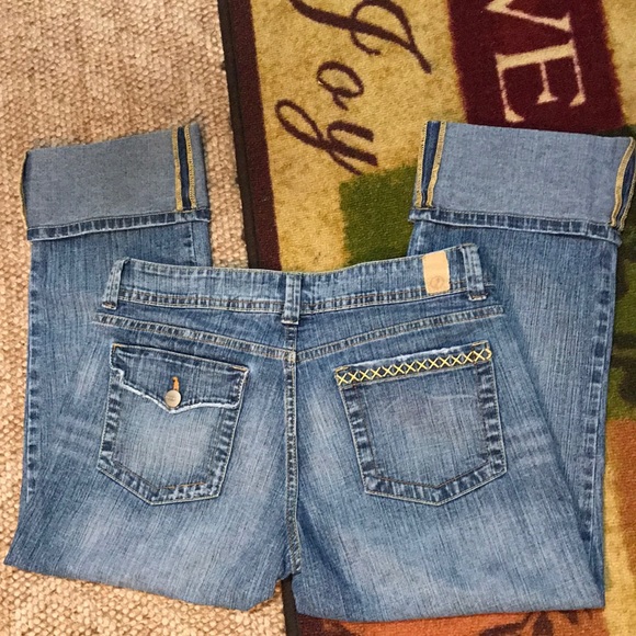 Cutest capris ever !!!..size 7/8 - Picture 8 of 8